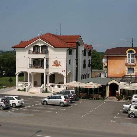 Hotel Villa Viktorija Banja Luka Bagian luar foto