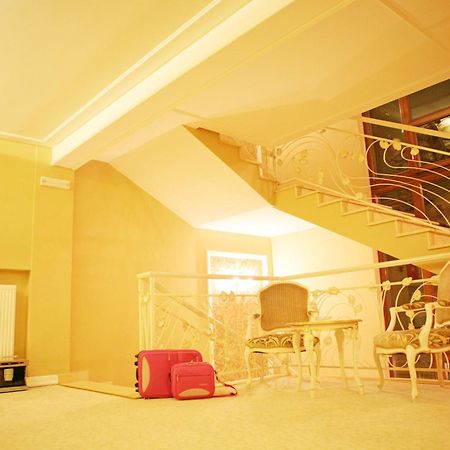 Hotel Villa Viktorija Banja Luka Bagian luar foto