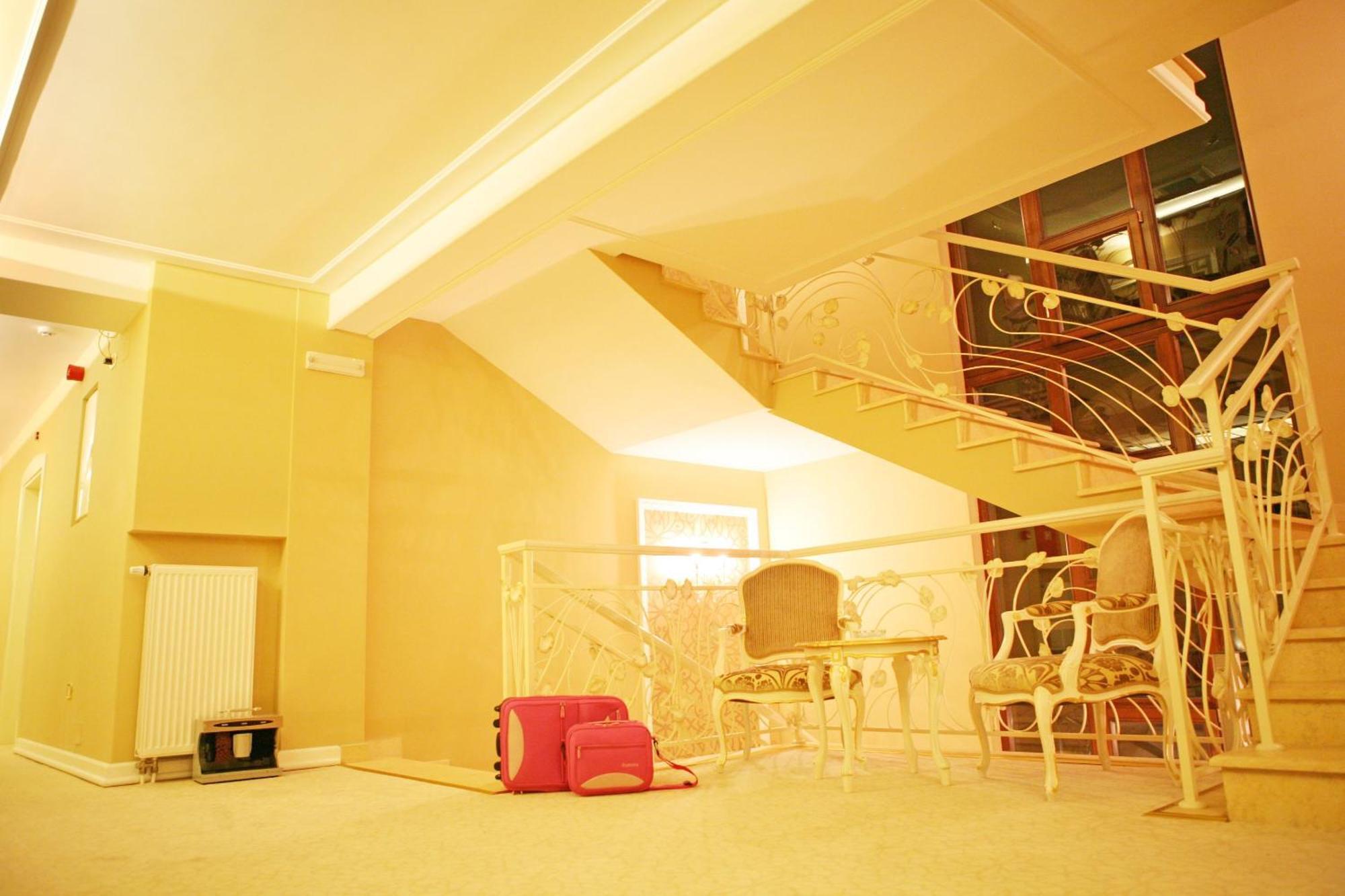 Hotel Villa Viktorija Banja Luka Bagian luar foto