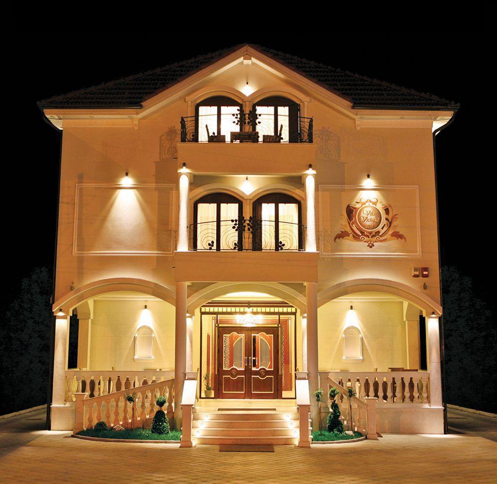 Hotel Villa Viktorija Banja Luka Bagian luar foto